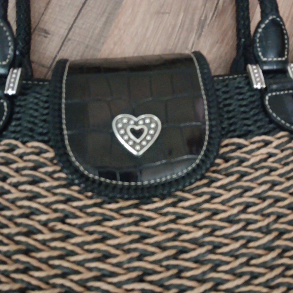 Woven Straw Tote Bag in Black and Tan - Picture 2 of 7